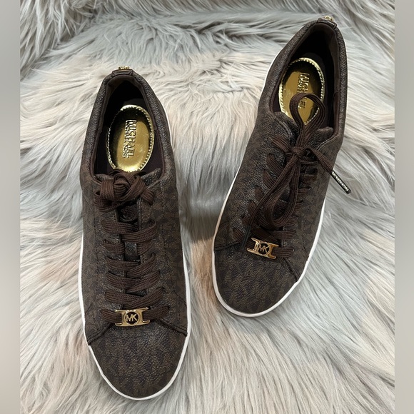 Michael Kors Women’s Keaton Logo Lace Up Sneakers. NEW - Picture 4 of 14